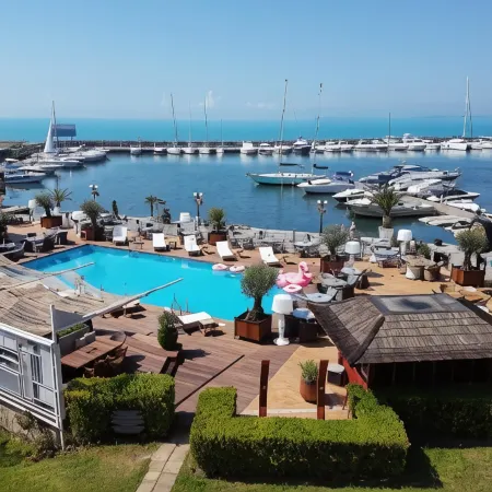 Hotel Palace Marina Dinevi