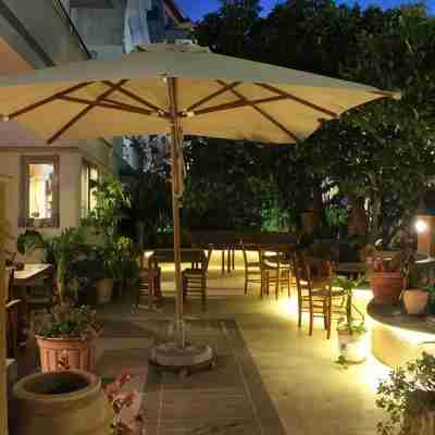 Philoxenia Hotel & Studios Hotel Exterior