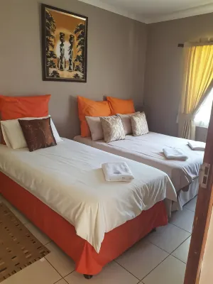 Asante Sana Guesthouse Hotels in der Nähe von Galleria Ice Rink