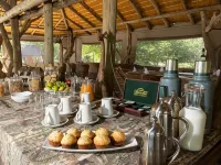 Leopard Plains - breakfast