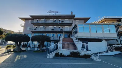 Hotel Lachea Hotels in Ачі-Кастелло