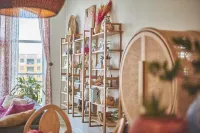Luxe Downtown Penthouse! In the Heart of City w/Parking!!