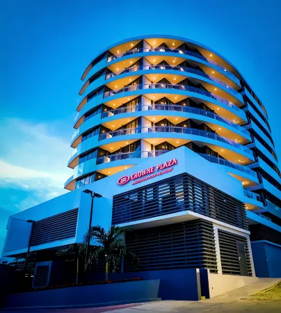 Crowne Plaza Residences Port Moresby Отели рядом с достопримечательностью «Университет Папуа-Новая Гвинея»