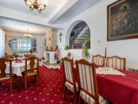 Villa-Hotel Escala Hotels near Amera Tower