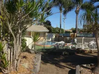 Forster Palms Motel - Beach
