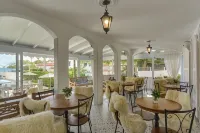 Solar Beach Hotel - Airport Shuttle