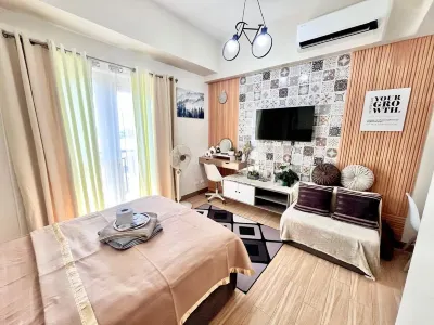 Room in Condo - the Bs Crib Saint Dominique