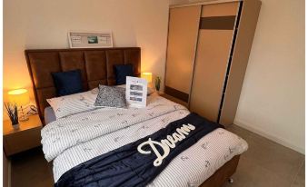 Oceanview Deluxe Penthouse Apartment with 89m2 Living Space & 90m2 Roof Terrace