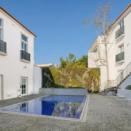 MouraSuites Hotel