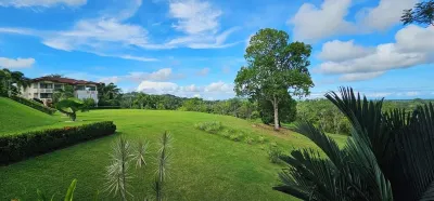 Gated Community, Beautiful 1 Bedroom 1 Bath Condo walk out to ground level