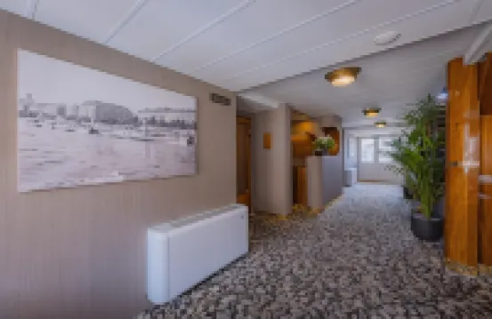 Grand Jules - Boat Hotel