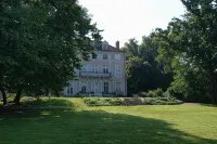 Le Chateau de La Vierge