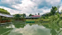 Resort Hàng Dương Hotels in Da Huoai