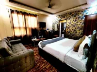 Tulsi Garden- Near Prem Mandir Vrindavan Hotels in Sunrakh Bangar