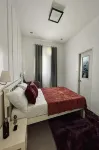 Rue DeuxVilles Villa Hotels in Loon
