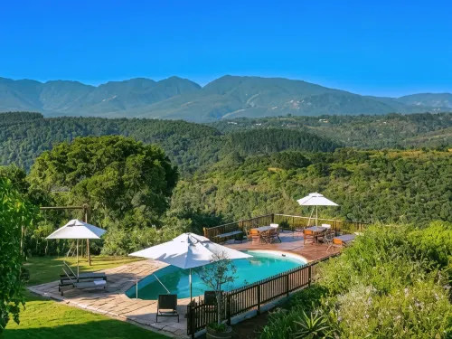 Hilltop Boutique Hotel - Pet friendly