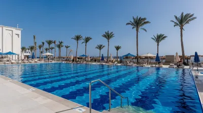 Sunrise Remal Beach Resort Hotels in 