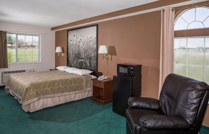 Super 8 by Wyndham Richmond