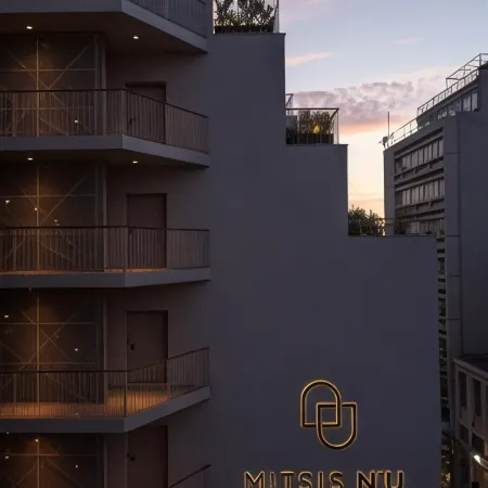 Mitsis N'U Piraeus Port