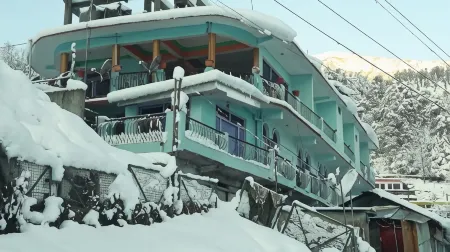 Brahma Kamal Отели в г. Питхорагарх