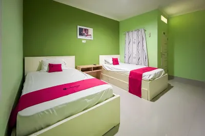 RedDoorz Syariah Near SMA N 6 Hotels in der Nähe von DAVIENA SKINCARE PUSAT