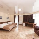 리가타 Park named after Army General V.F. Margelov 주변 호텔