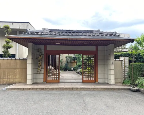 Yumeya Hanatsukushi Hotels near Awara Onsen Station