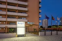 ويندام ريزيدنسيز ألفور بيتش فنادق في 