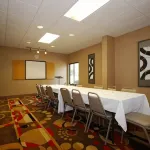 هامتون إن فورت مايرز أيربورت آند آي-75 فنادق في Gateway