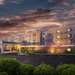 Courtyard Fayetteville Hotel in zona Stadio Donald W. Reynolds Razorback