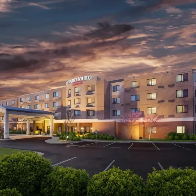 Courtyard Fayetteville Hotels in Johnson