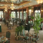 Pike's Waterfront Lodge - breakfast