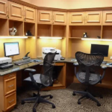 切薩皮克薩福克希爾頓花園酒店