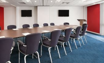 Ramada Encore by Wyndham Leicester City Centre