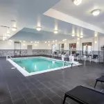 Hampton Inn & Suites Roanoke Airport