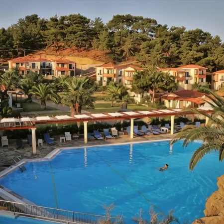 Alma Hotel