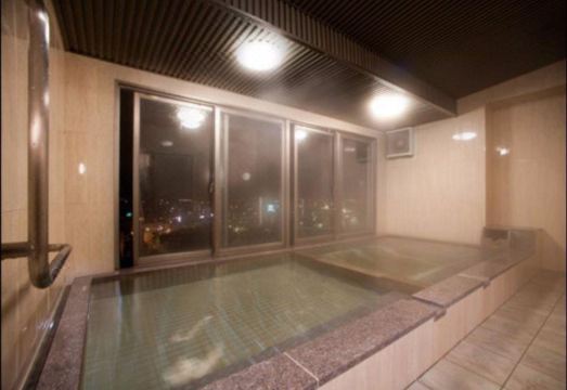 이사하야 호텔 객실 내부 모습