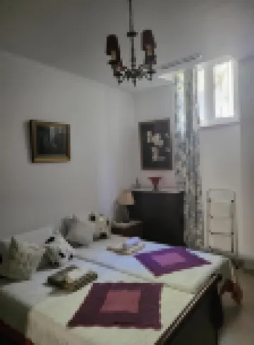 Sintra Lousa Twin Guest Room with Private Bathroom