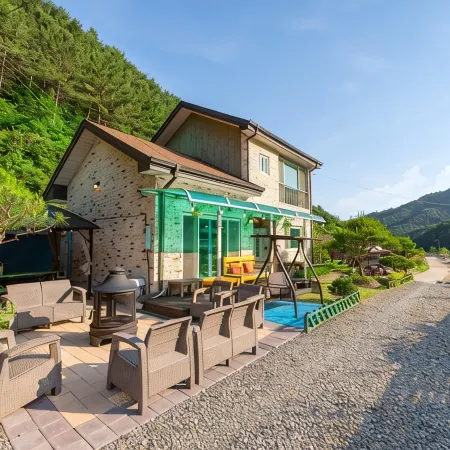 Chuncheon Byeol Kkot Soop