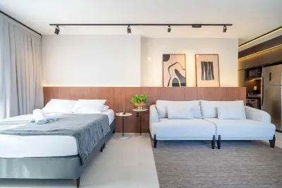 OGD - 佛羅裡帕的帶泳池和燒烤設施的公寓 Hercilio Luz Bridge附近的飯店