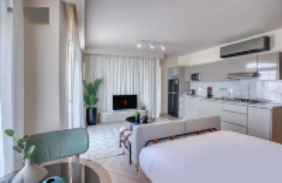 卡塔米亞精品公寓