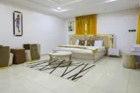 Luxurious Abuja Apartment with Modern Amenities Hotels in Jabi