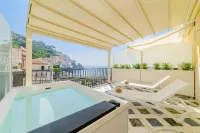 Palazzo Vitagliano Hotels in 