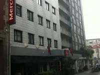 Hôtel Mercure Paris 15 Porte de Versailles Hotels near Saint-Lambert Square