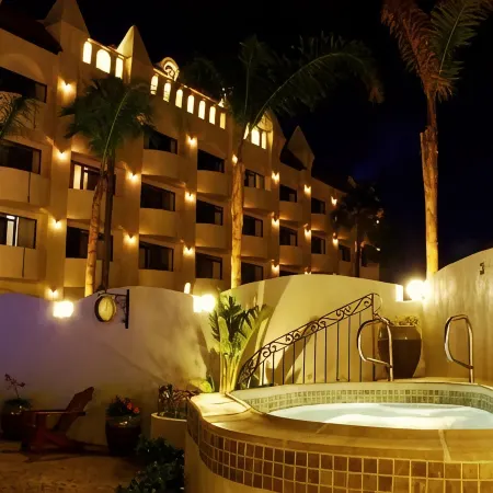 Corona Hotel & Spa