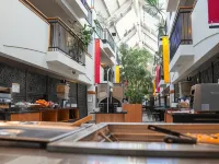 Hôtel Lindbergh Hotels near Place Laurier