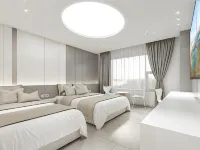 Lake  Hotel Hotels near Gaerong Station