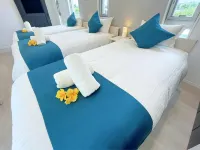 [Churaumi/Kouri] 1min Beach/Hotel-Quality Villa/Max 10ppl/2 Parking/White Cube Yagaji Okinawa
