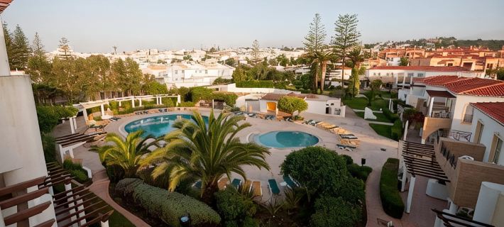 Club House Cvl Hotels in Luz
