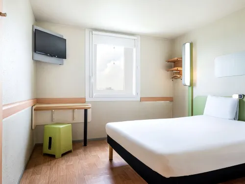 Ibis Budget Paris Porte de Bercy - parking